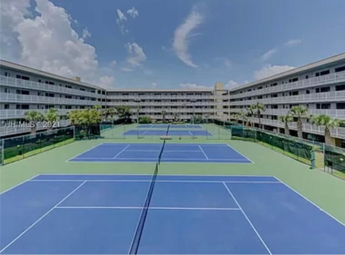 The Rustic Anchor Aparthotel ฮิลตันเฮดไอส์แลนด์ ภายนอก รูปภาพ