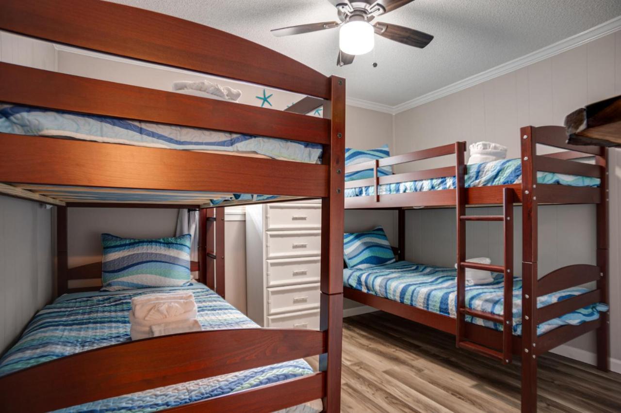 The Rustic Anchor Aparthotel ฮิลตันเฮดไอส์แลนด์ ภายนอก รูปภาพ
